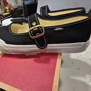 Vans NEW Mary Jane Sneakers Black/White Womens Size US 8.5 Ballet Slipper NEW